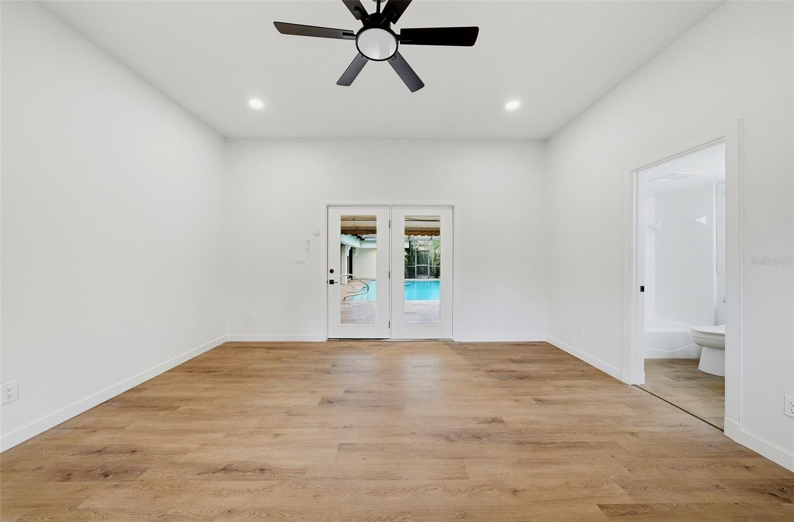 Single Family Residence at 1008 ROYAL BIRKDALE DR, TARPON SPRINGS, photo 36 of 62