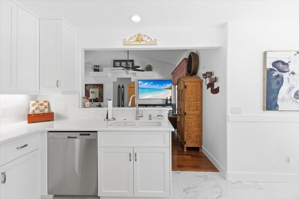 Single Family Residence at 7376 MEMORIAL DR, PORT CHARLOTTE, photo 19 of 63