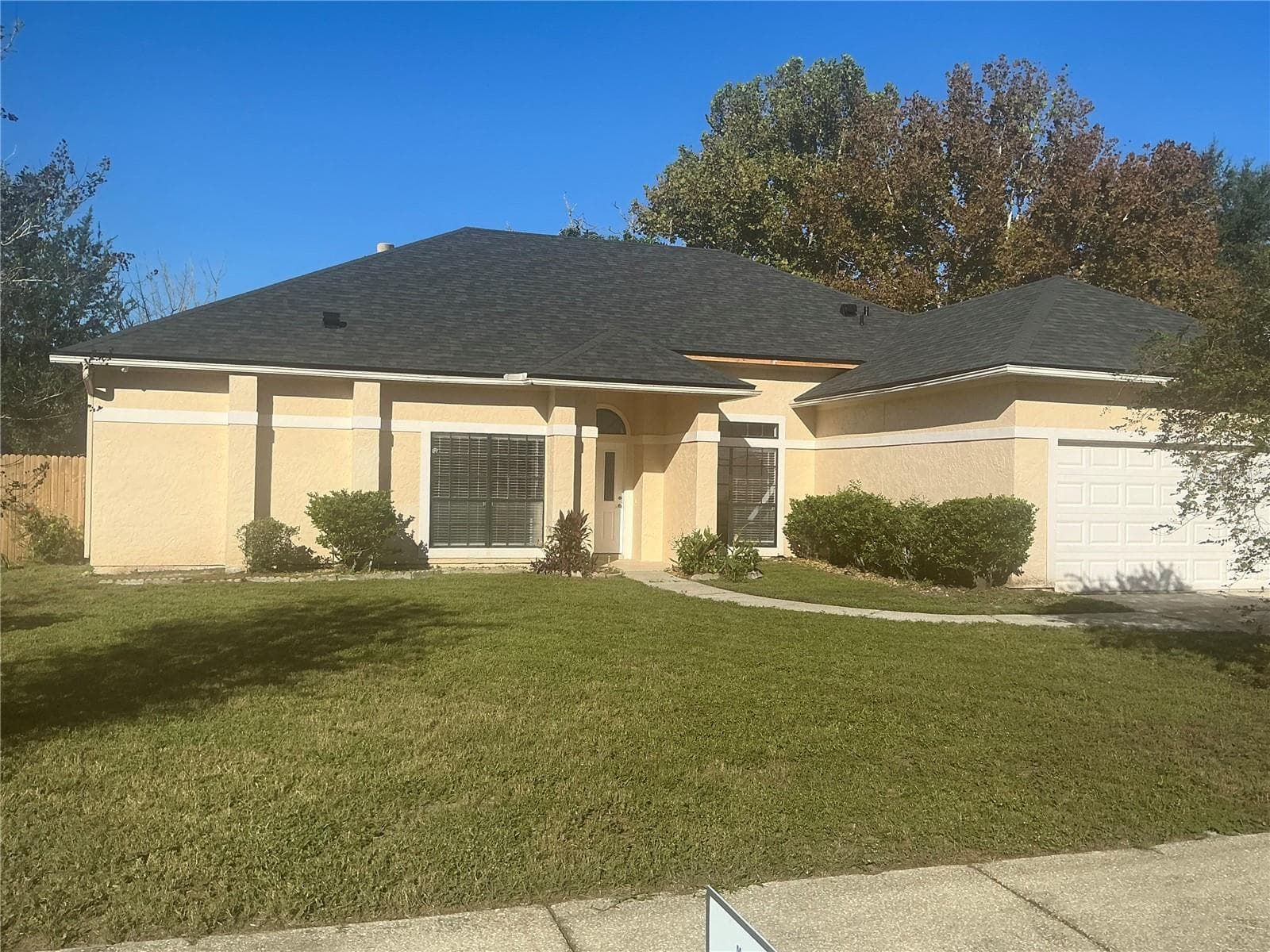 Single Family Residence at 1009 CORKWOOD DR, OVIEDO, photo 8 of 32