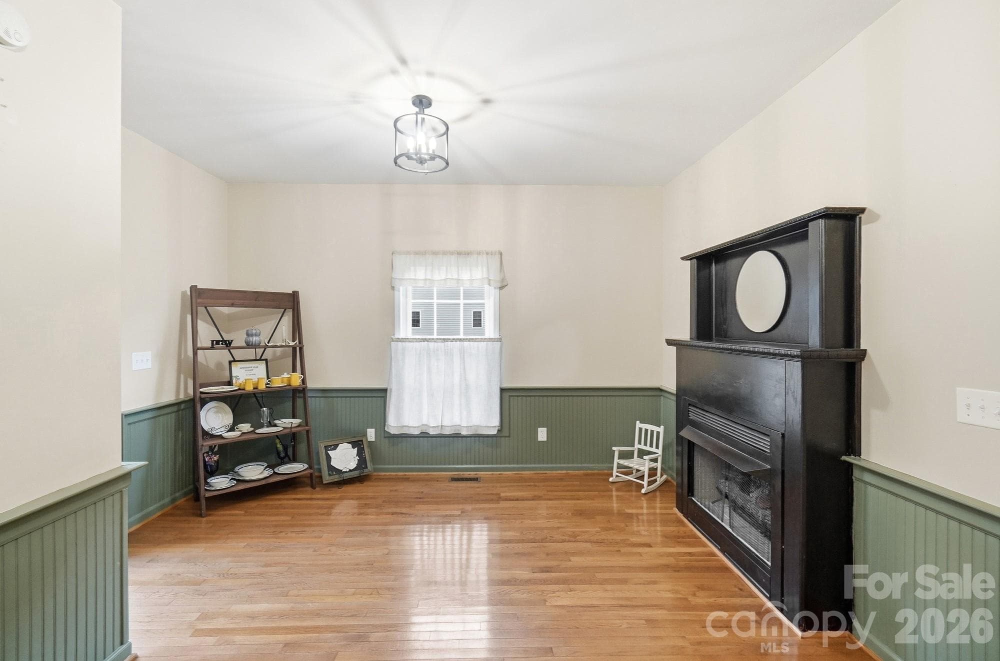 Single Family Residence at 2070 Smith Ford Road, Hickory Grove, photo 14 of 48
