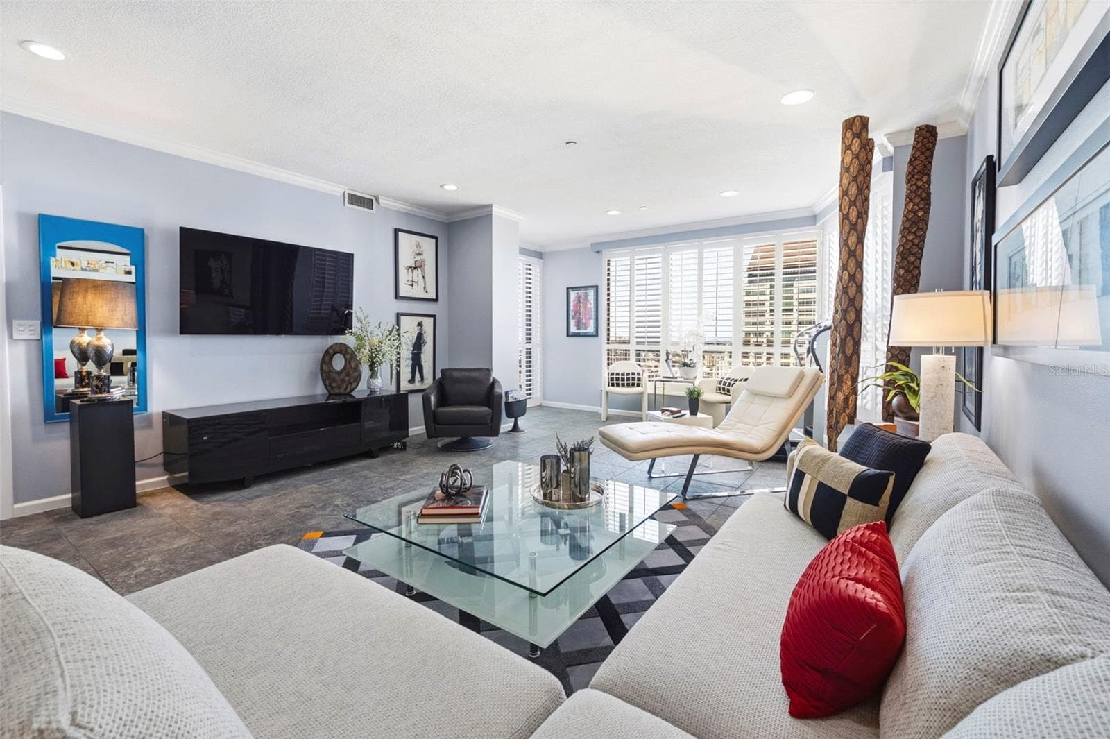 Condominium at 1 BEACH DR SE #2712, ST PETERSBURG, photo 9 of 53