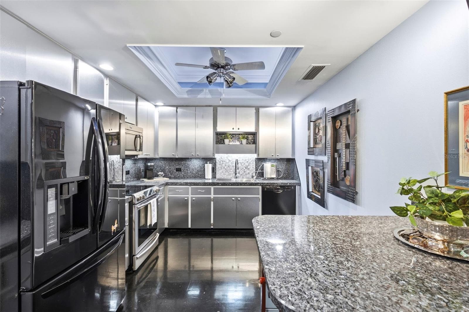 Condominium at 1 BEACH DR SE #2712, ST PETERSBURG, photo 19 of 53