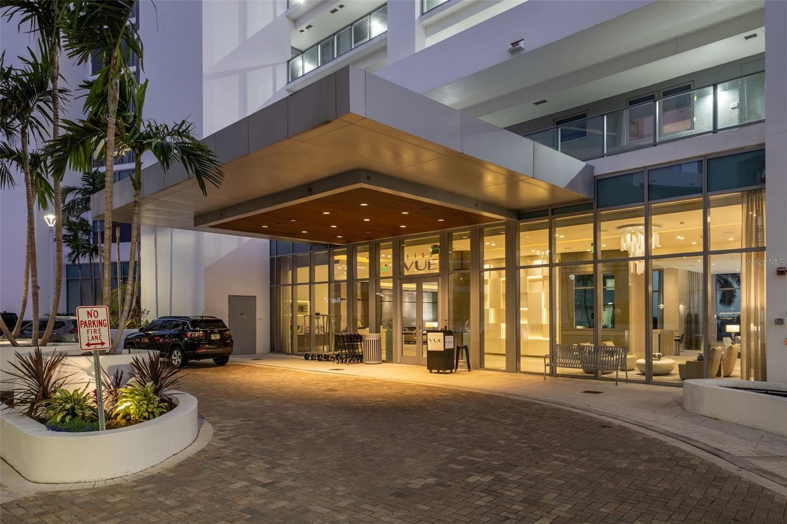 Condominium at 1155 N GULFSTREAM AVE #802, SARASOTA, photo 5 of 88