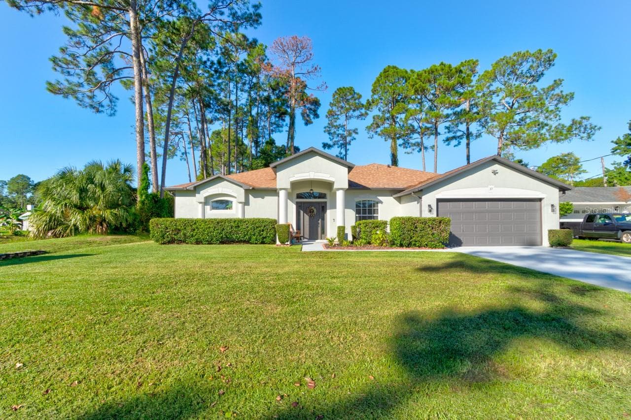 37 WOODLYN LN
