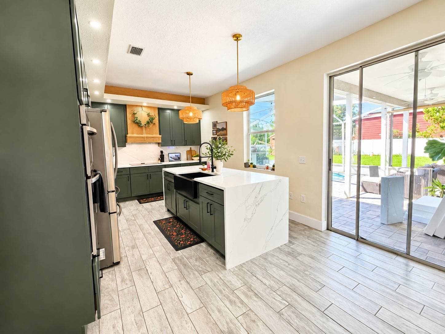 Single Family Residence at 14406 THORNWOOD TRL, HUDSON, photo 17 of 49