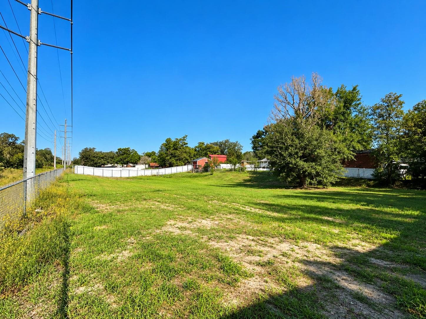 Single Family Residence at 14406 THORNWOOD TRL, HUDSON, photo 48 of 49