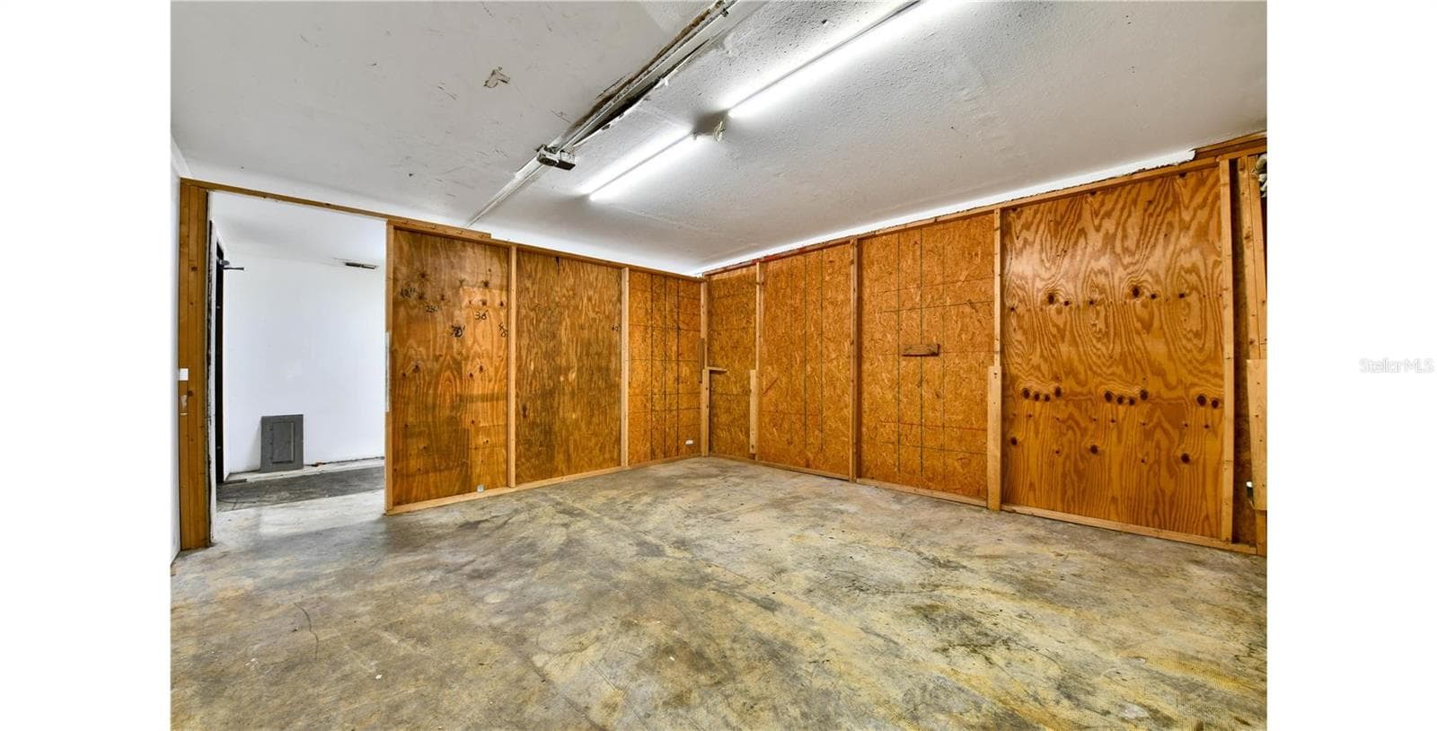 Business at 7810 ANDERSON RD, TAMPA, photo 20 of 28