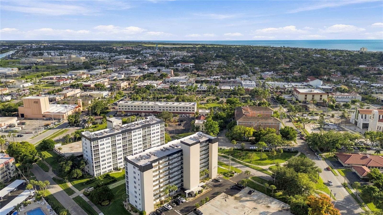 Aerial view of Venice Costa Brava - 244 SAINT AUGUSTINE AVE #104, VENICE