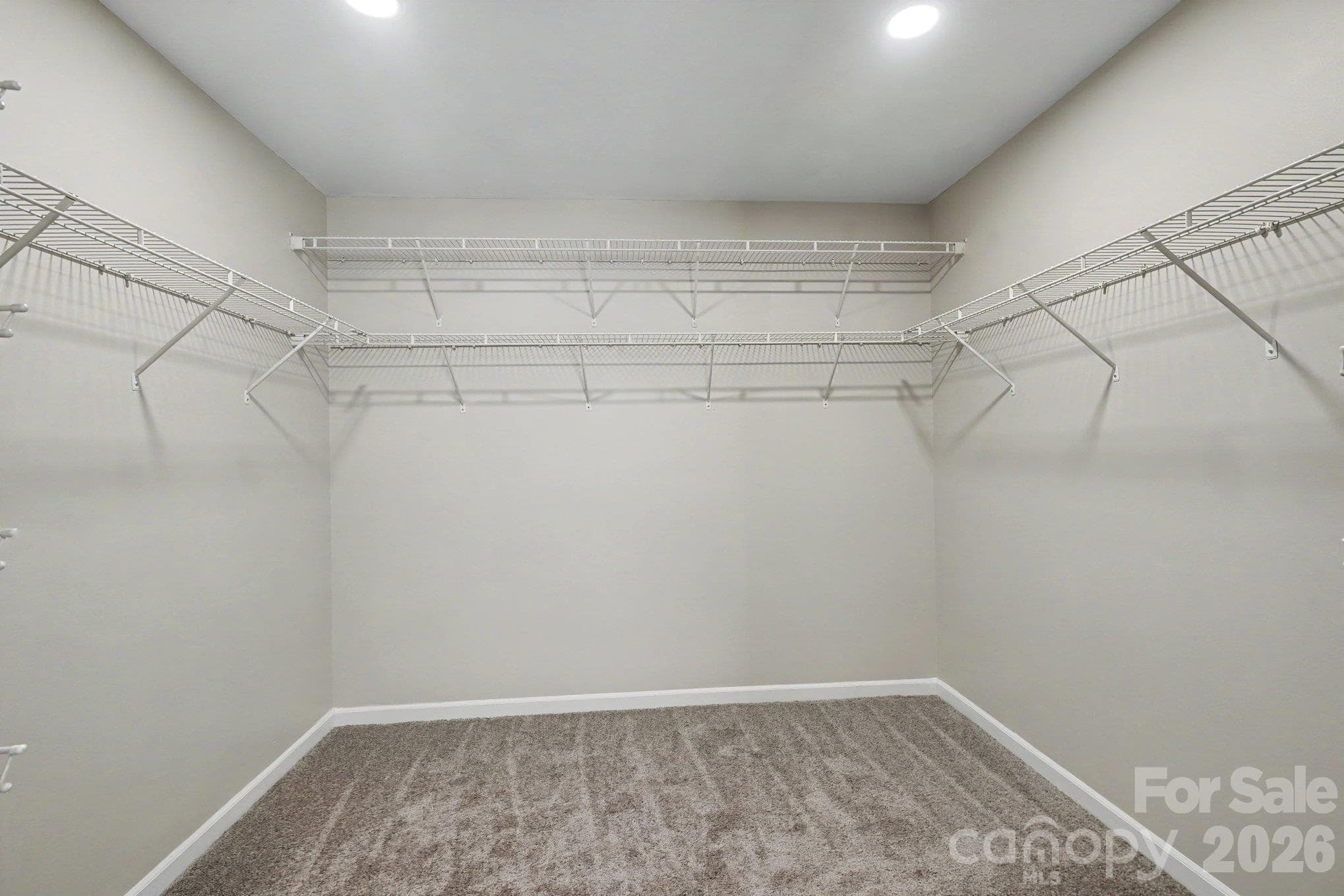 Single Family Residence at 15705 Lakepoint Forest Drive, Charlotte, photo 20 of 28