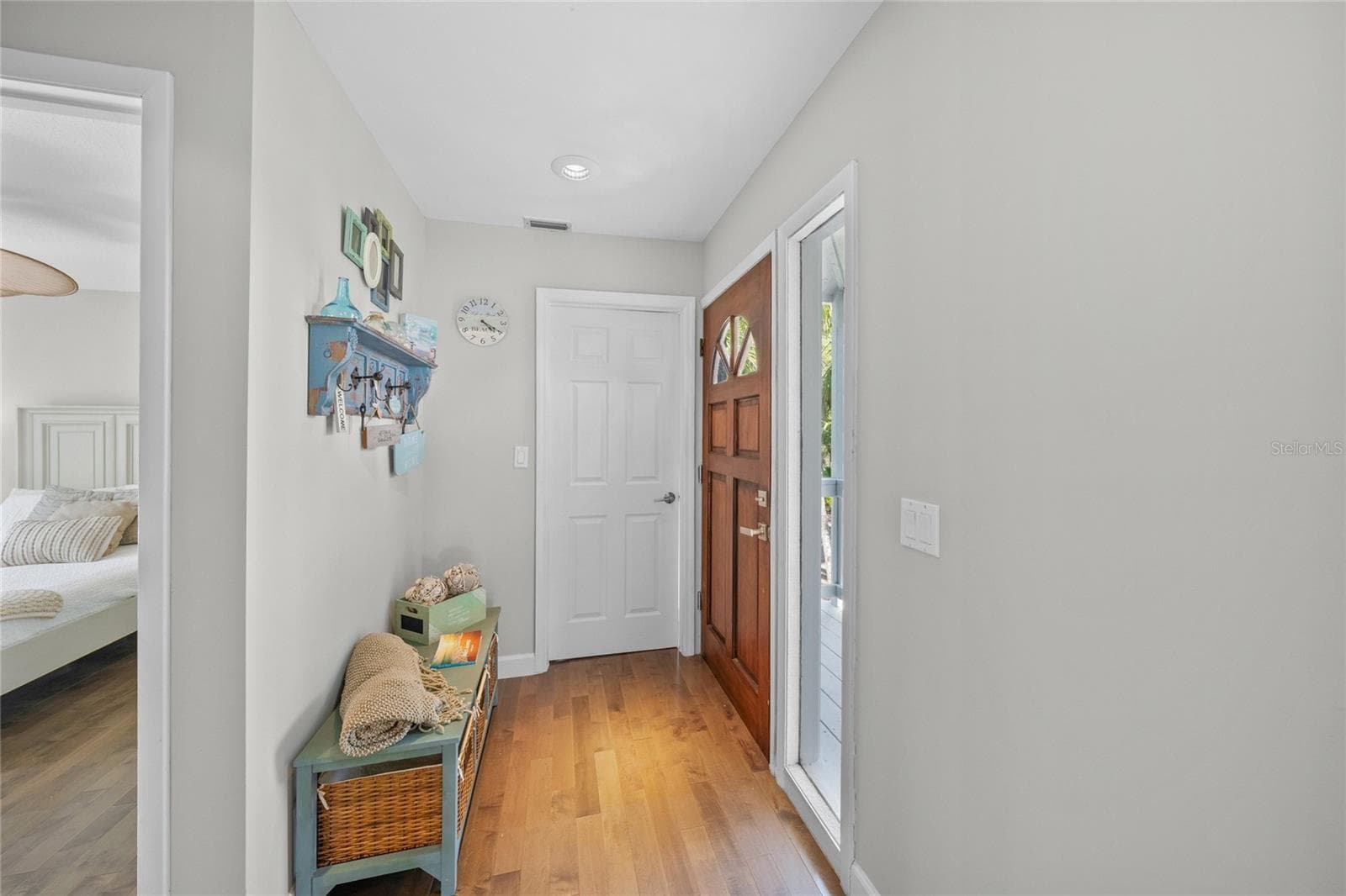 Single Family Residence at 1256 RIEGELS LANDING DR, SARASOTA, photo 3 of 40