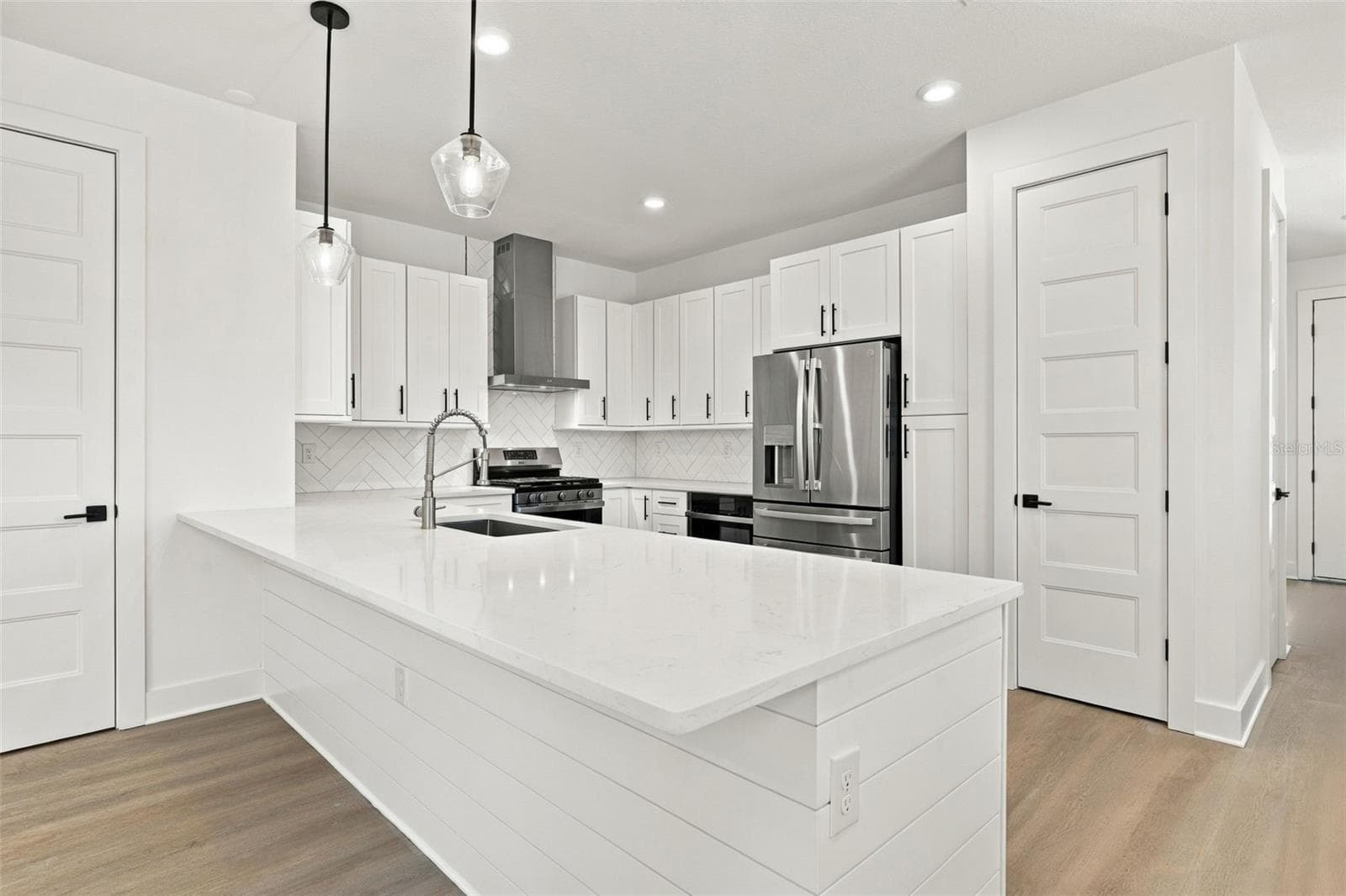 Townhouse at 2508 W GRAY ST #2, TAMPA, photo 14 of 128