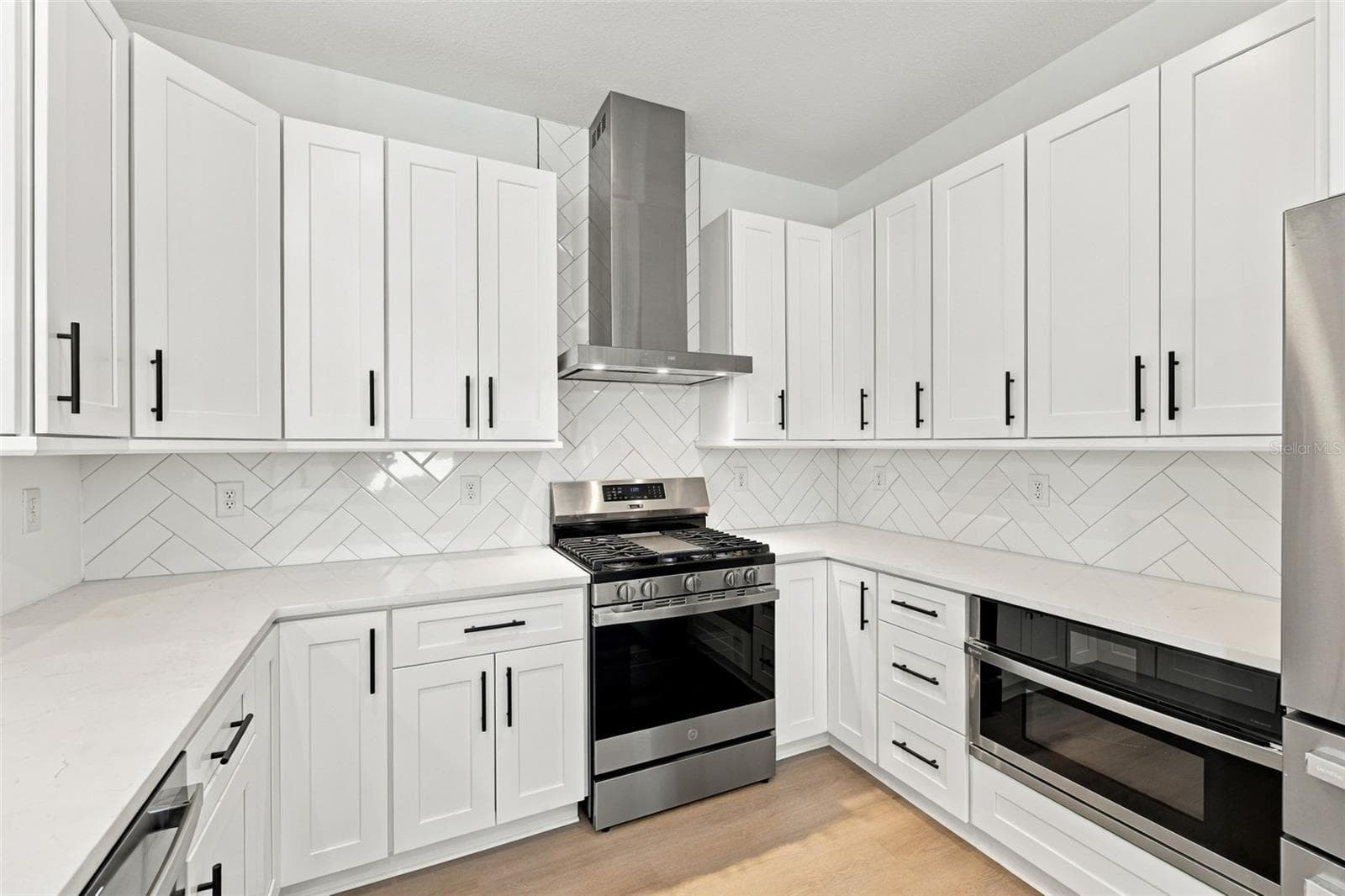 Townhouse at 2508 W GRAY ST #2, TAMPA, photo 23 of 128