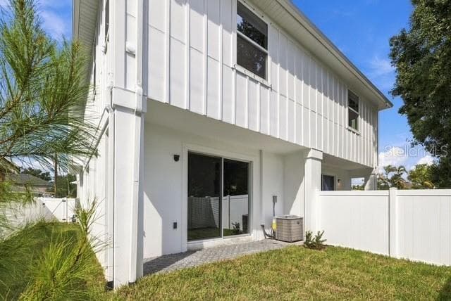 Townhouse at 2508 W GRAY ST #2, TAMPA, photo 101 of 128