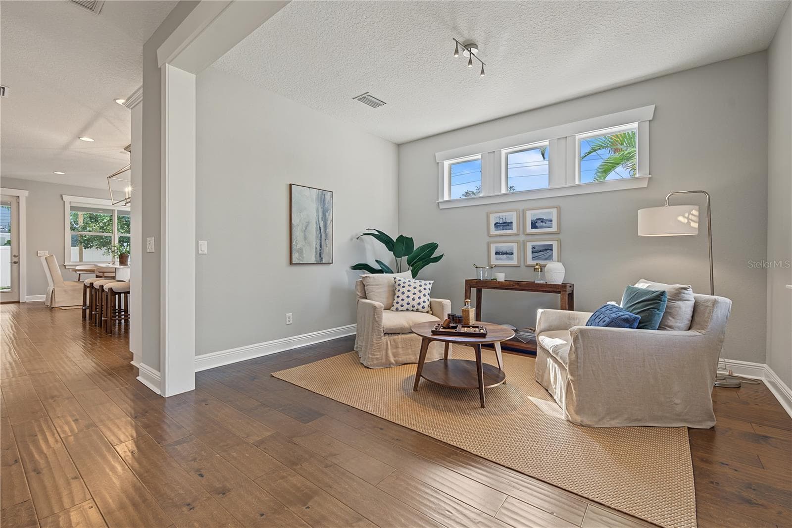 Single Family Residence at 3010 W SAN ISIDRO ST, TAMPA, photo 8 of 50