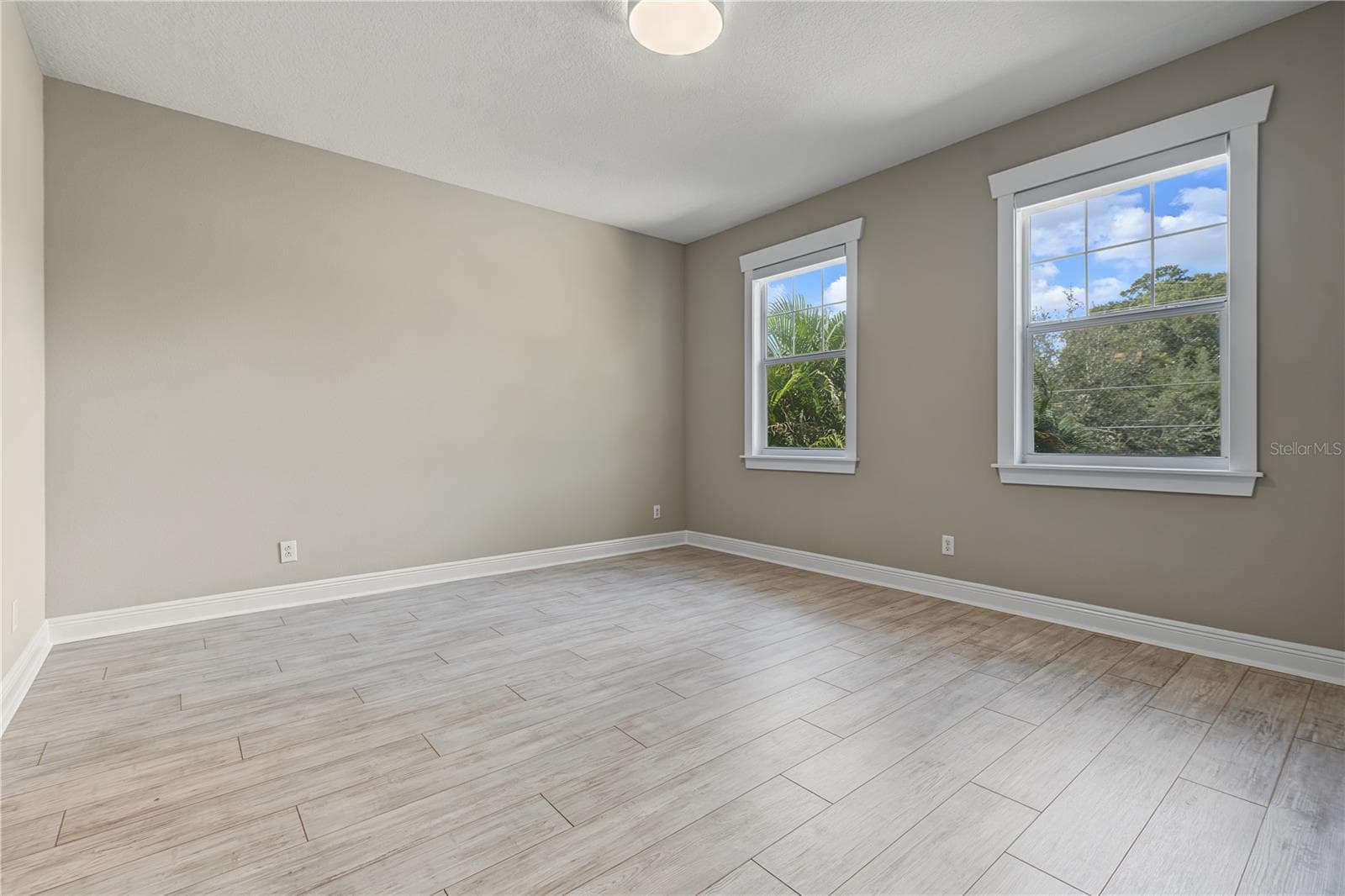 Single Family Residence at 3010 W SAN ISIDRO ST, TAMPA, photo 28 of 50