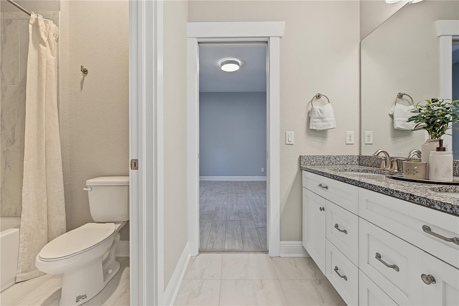 Single Family Residence at 3010 W SAN ISIDRO ST, TAMPA, photo 32 of 50