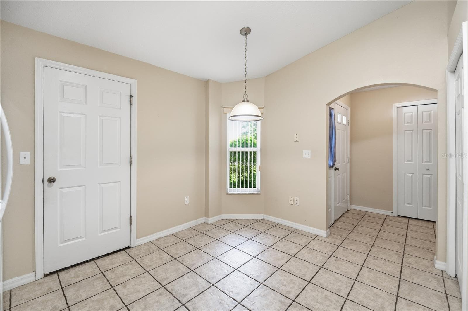 Townhouse at 3341 CELENA CIR, ST CLOUD, photo 5 of 48