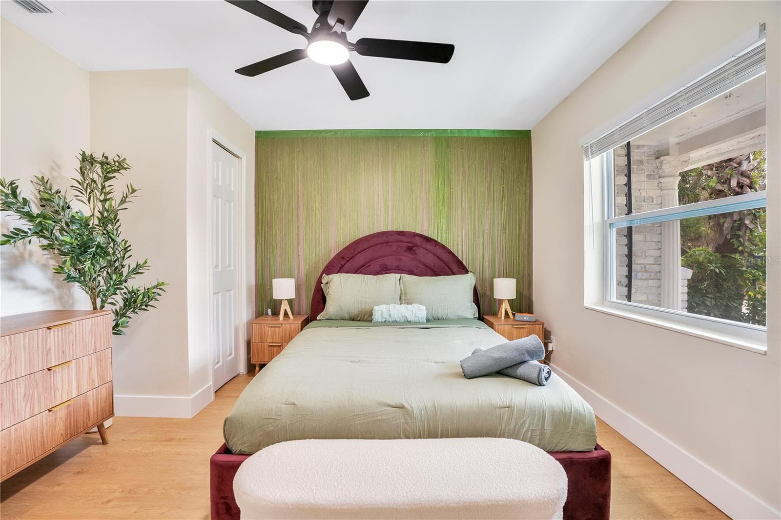 Single Family Residence at 411 ROCK LAKE DR, ORLANDO, photo 24 of 54