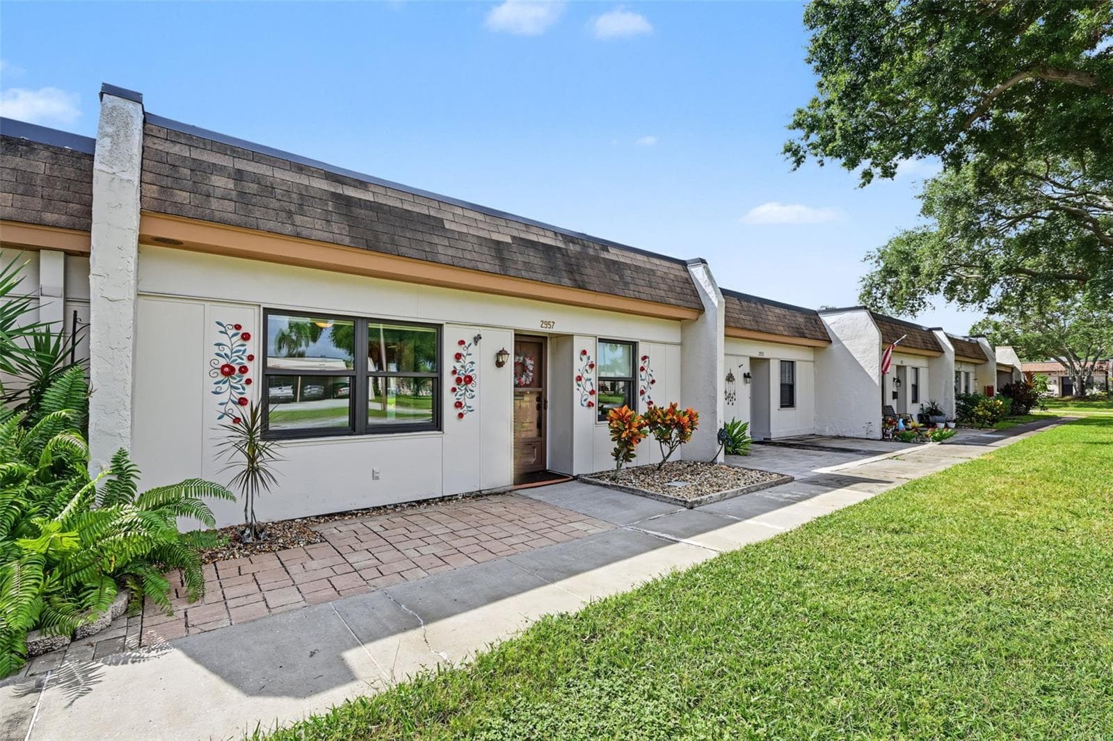 Condominium at 2957 FLINT DR S, CLEARWATER, photo 2 of 64