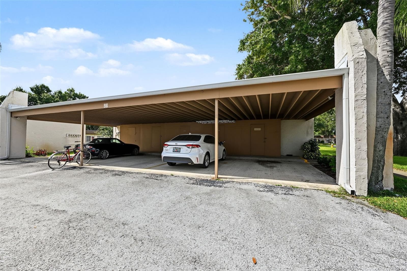 Condominium at 2957 FLINT DR S, CLEARWATER, photo 31 of 64