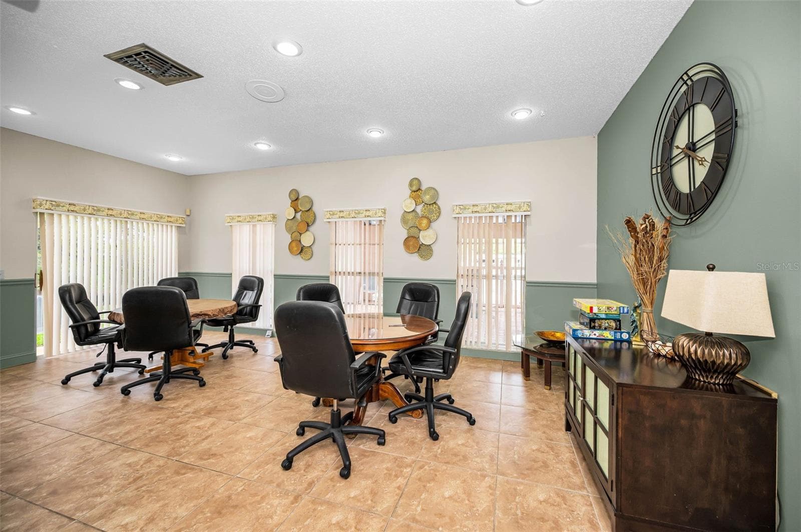 Condominium at 2957 FLINT DR S, CLEARWATER, photo 41 of 64