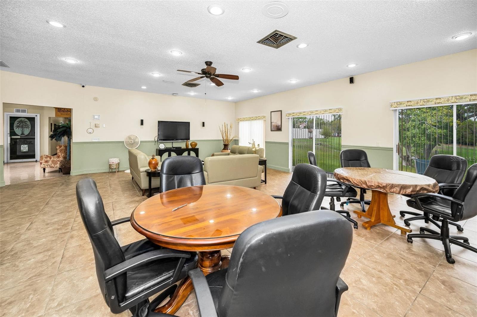 Condominium at 2957 FLINT DR S, CLEARWATER, photo 44 of 64
