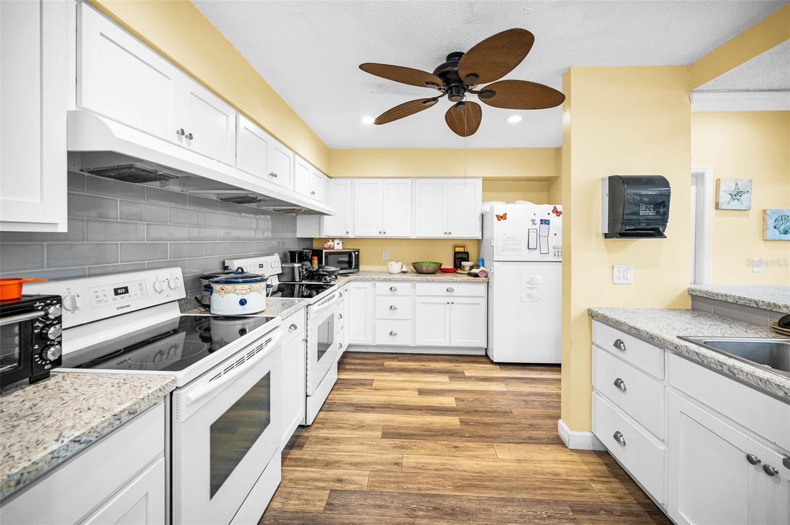 Condominium at 2957 FLINT DR S, CLEARWATER, photo 54 of 64