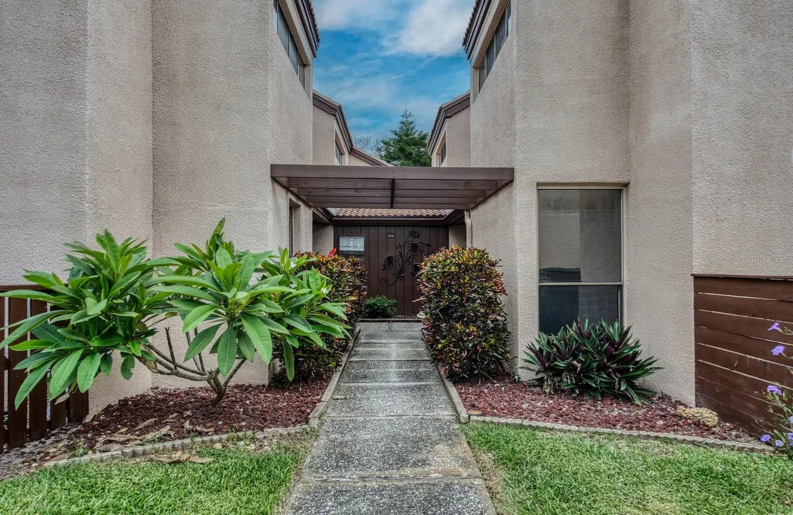 6313 PELICAN CREEK XING #-