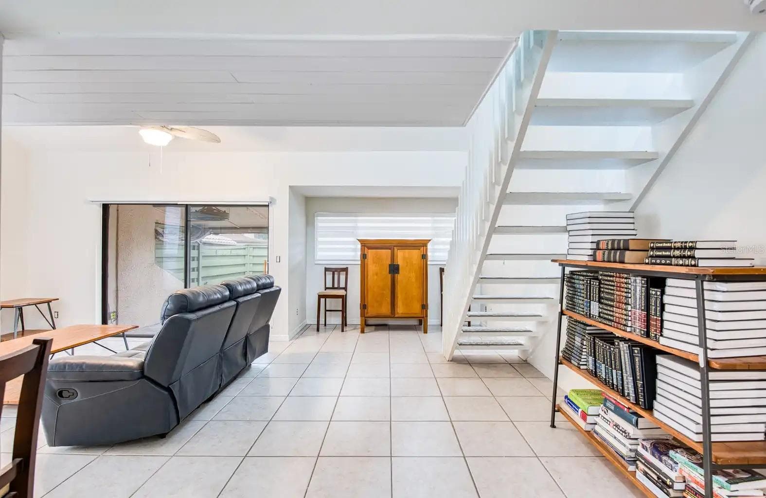 Condominium at 6313 PELICAN CREEK XING #-, ST PETERSBURG, photo 4 of 49