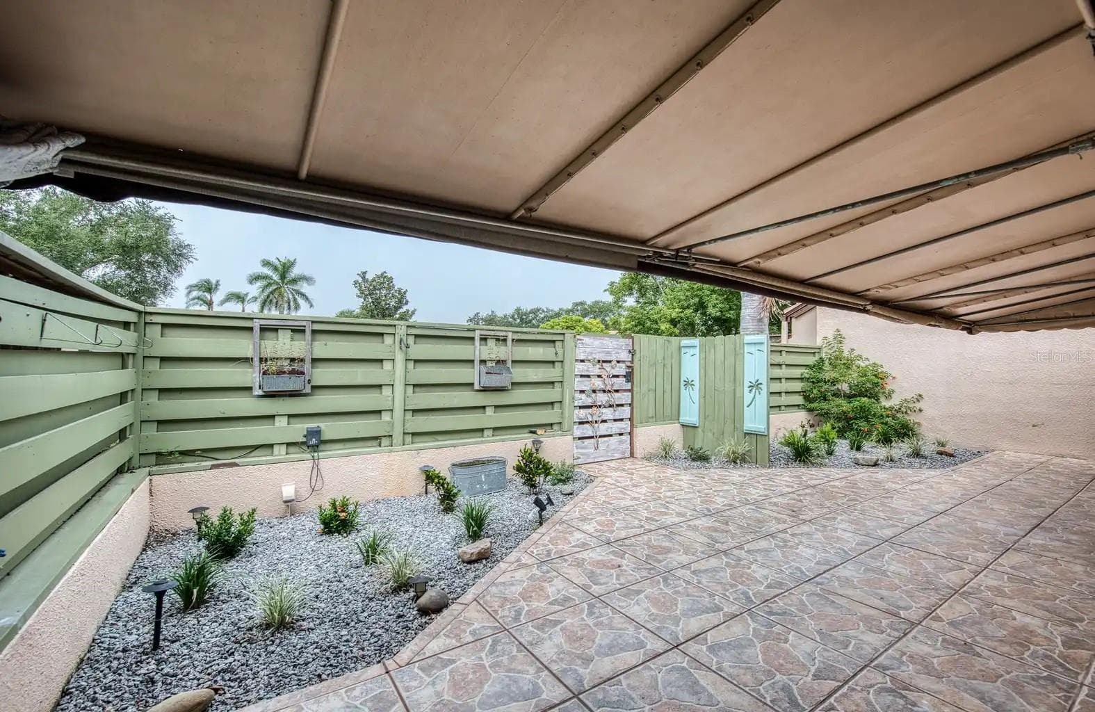 Condominium at 6313 PELICAN CREEK XING #-, ST PETERSBURG, photo 32 of 49
