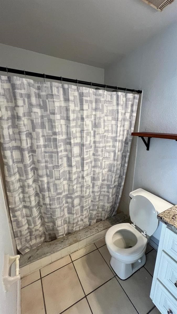 Condominium at 2740 OAK PARK WAY #102, ORLANDO, photo 11 of 27