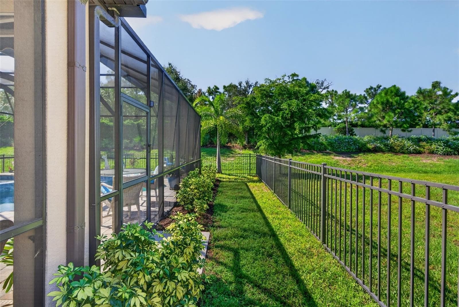 Single Family Residence at 14631 DERNA TER, BRADENTON, photo 79 of 101