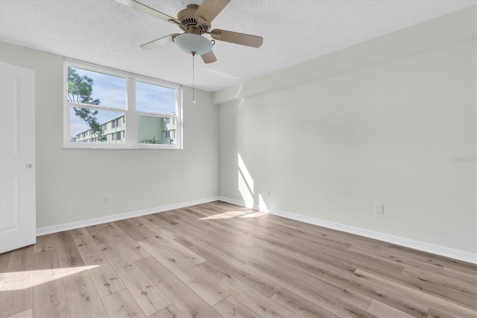Condominium at 4885 1ST ST NE #106, ST PETERSBURG, photo 29 of 42