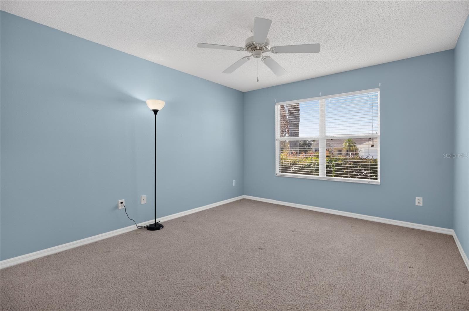 Single Family Residence at 439 ENRIGHT PL, THE VILLAGES, photo 20 of 33