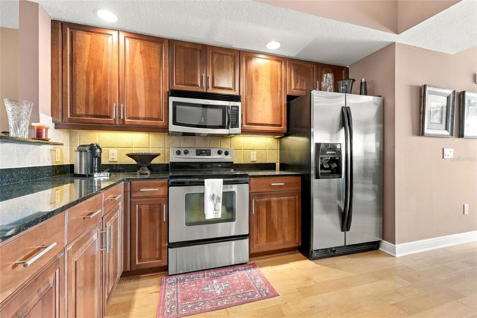 Condominium at 800 N TAMIAMI TRL #608, SARASOTA, photo 12 of 36