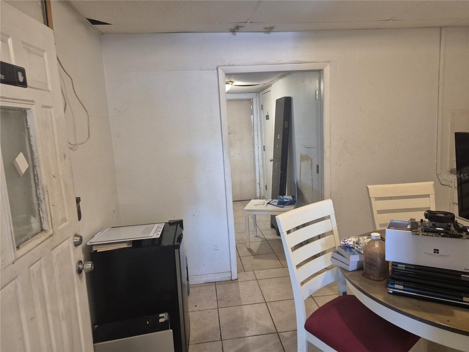 Kitchen exit to back. - 4007 FLAMINGO DR, NEW PORT RICHEY