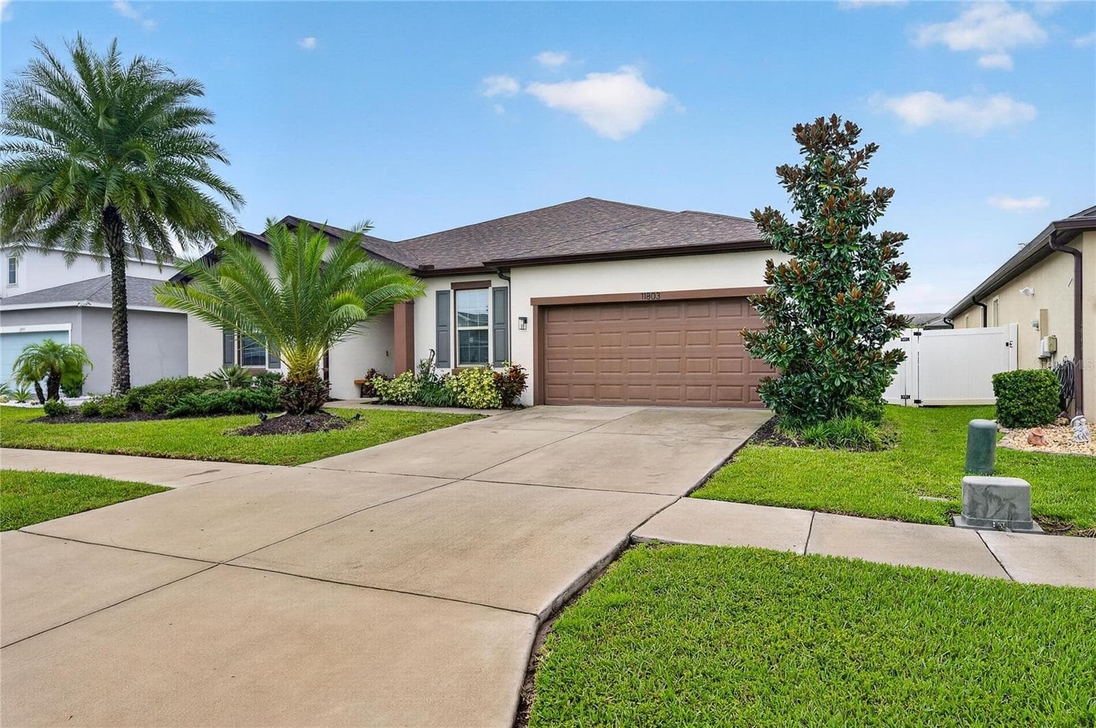 Single Family Residence at 11803 CLARE HILL AVE, RIVERVIEW, photo 7 of 93