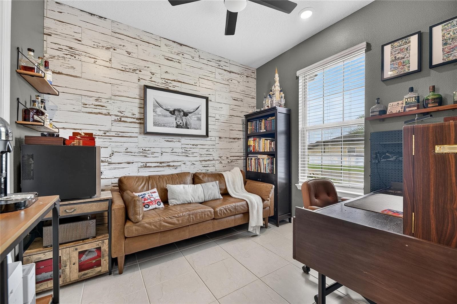 Single Family Residence at 11803 CLARE HILL AVE, RIVERVIEW, photo 16 of 93