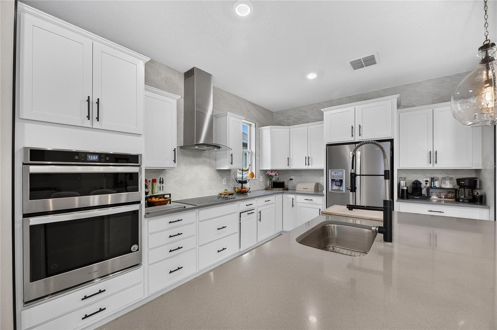 Single Family Residence at 11803 CLARE HILL AVE, RIVERVIEW, photo 36 of 93