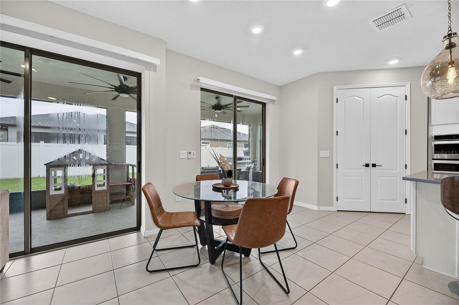 Single Family Residence at 11803 CLARE HILL AVE, RIVERVIEW, photo 41 of 93