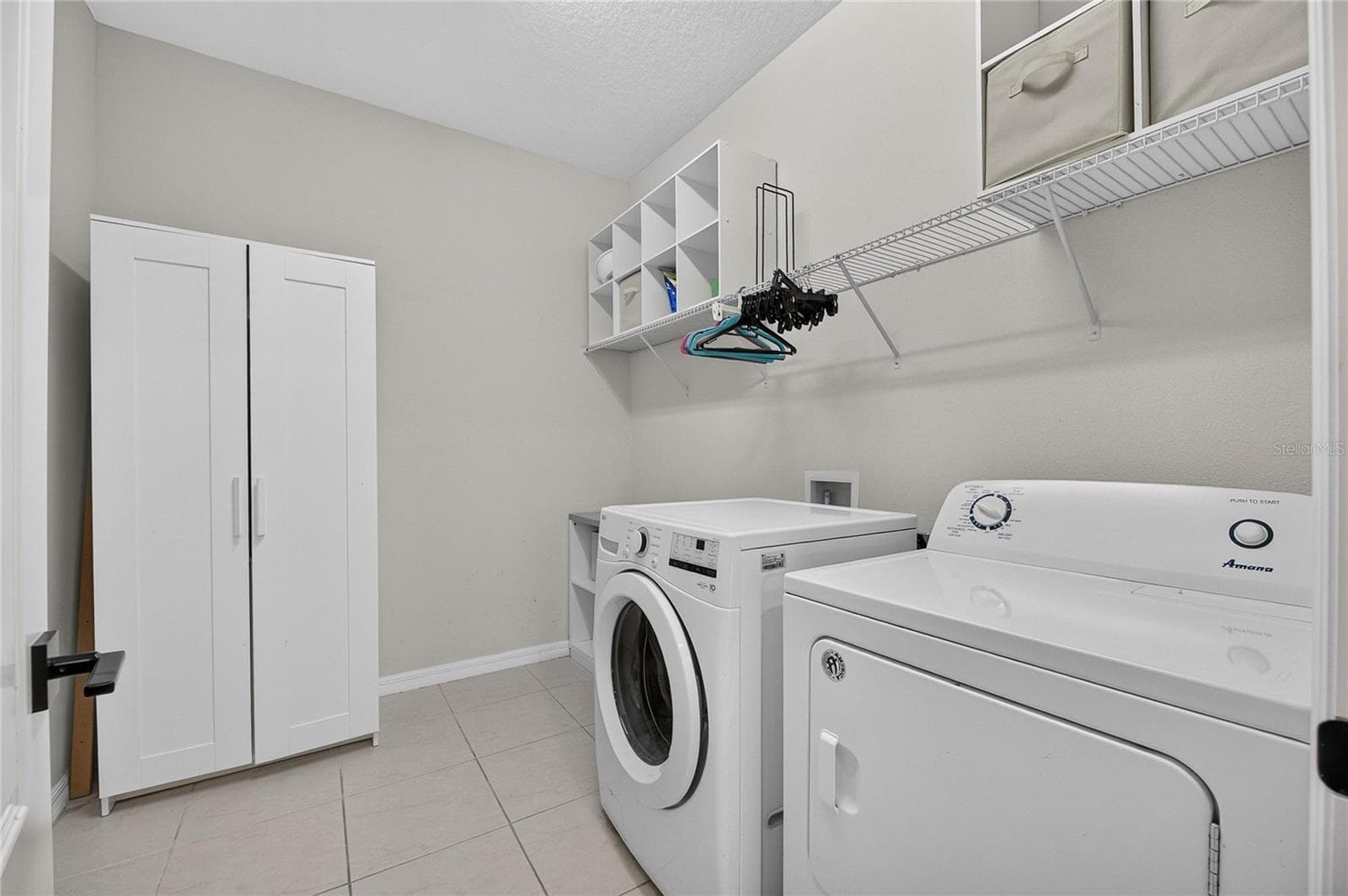 Single Family Residence at 11803 CLARE HILL AVE, RIVERVIEW, photo 63 of 93