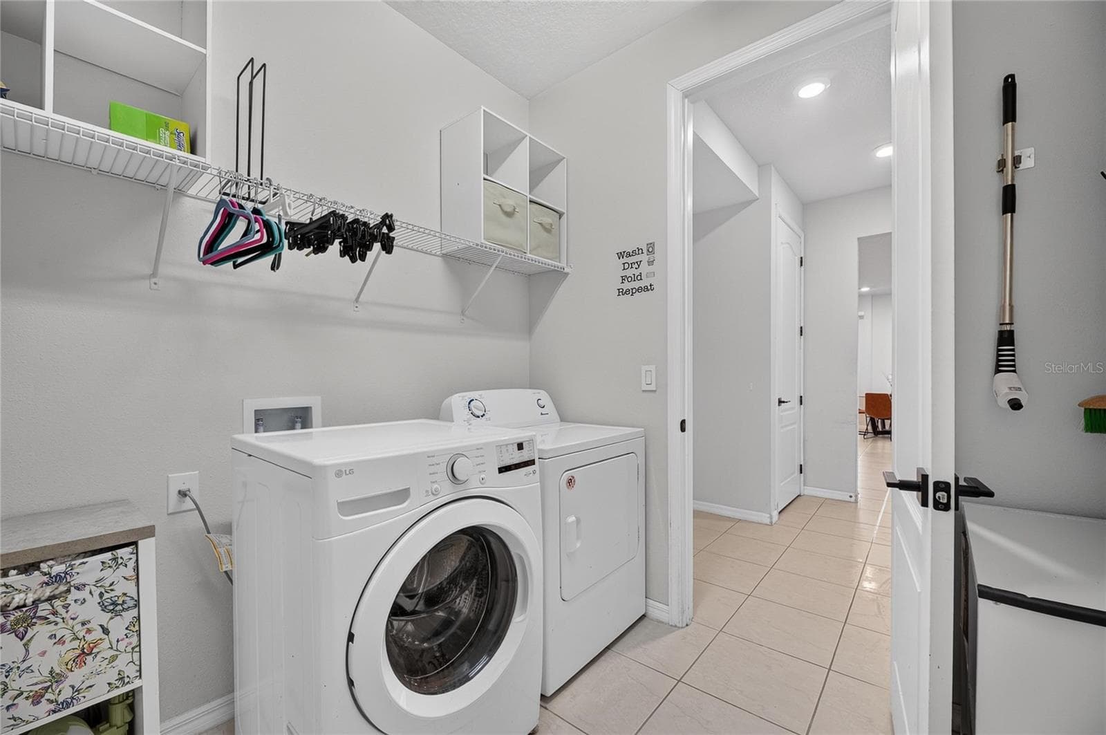 Single Family Residence at 11803 CLARE HILL AVE, RIVERVIEW, photo 64 of 93