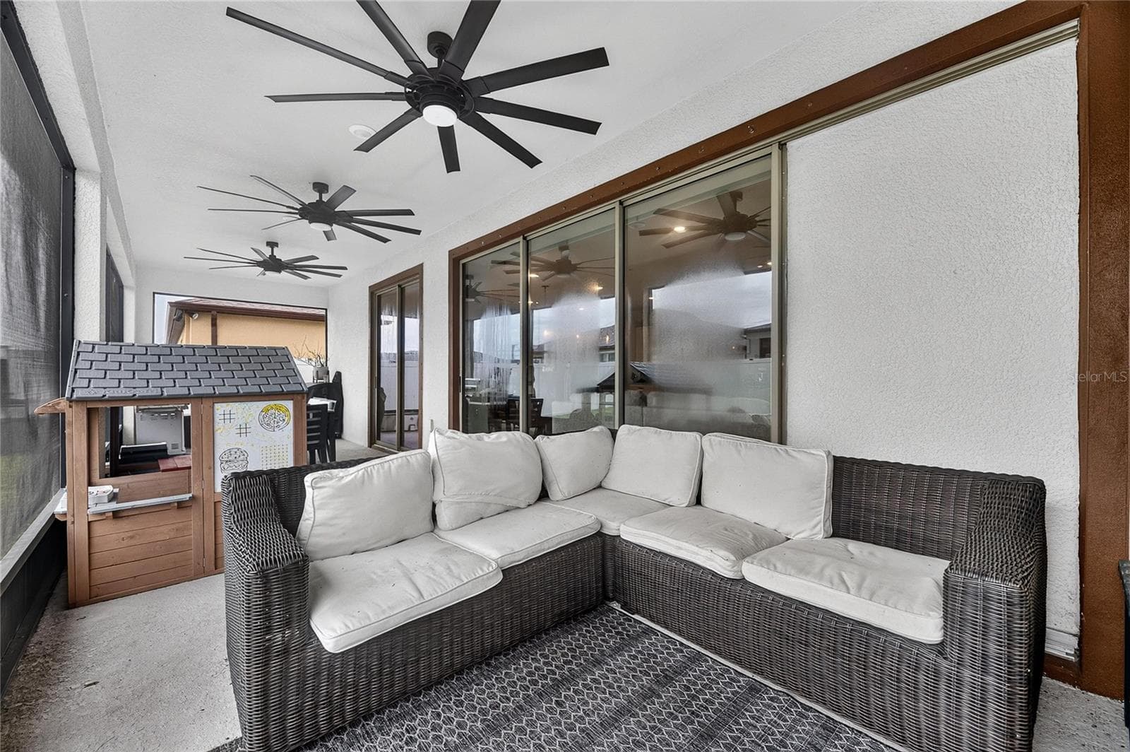 Single Family Residence at 11803 CLARE HILL AVE, RIVERVIEW, photo 67 of 93