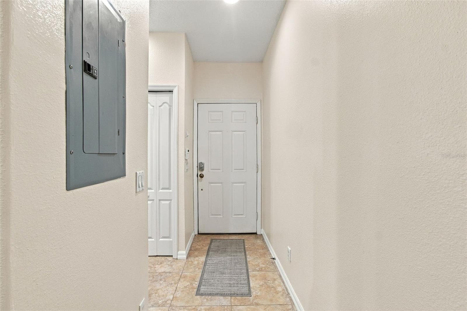 Townhouse at 226 CAPE HARBOUR LOOP #104, BRADENTON, photo 7 of 72