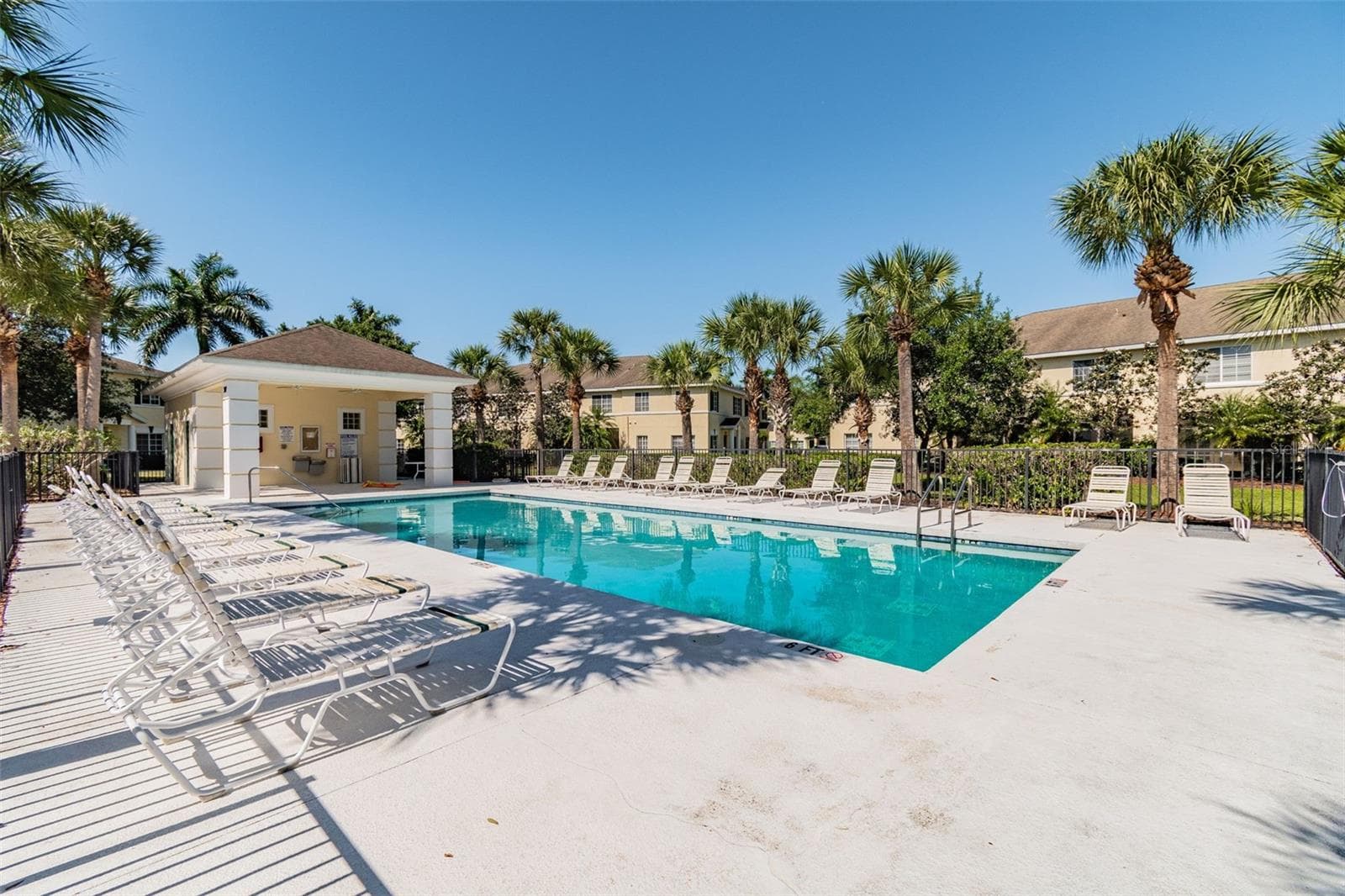 Townhouse at 226 CAPE HARBOUR LOOP #104, BRADENTON, photo 70 of 72