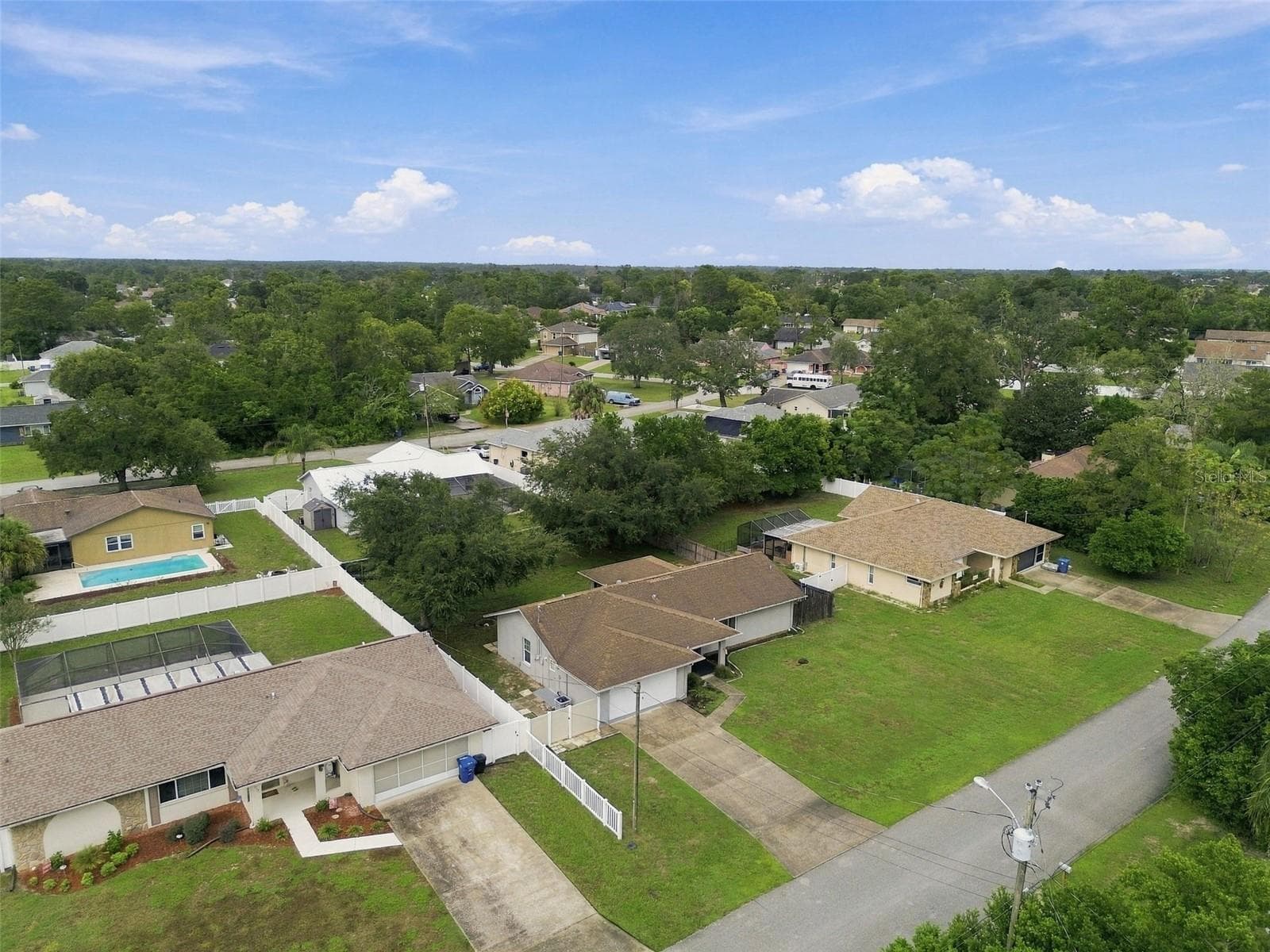 Single Family Residence at 10435 TASSEL ST, SPRING HILL, photo 54 of 65