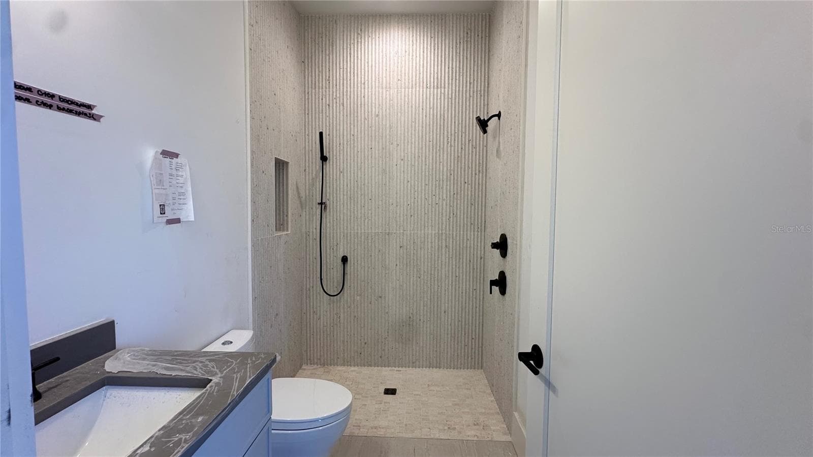 In-law bathroom first floor - 4629 W LONGFELLOW AVE, TAMPA