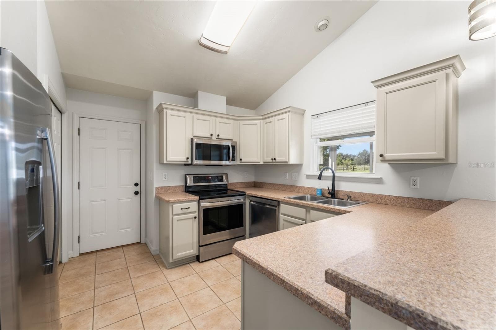 Single Family Residence at 9574 SW 102ND TER, GAINESVILLE, photo 12 of 45