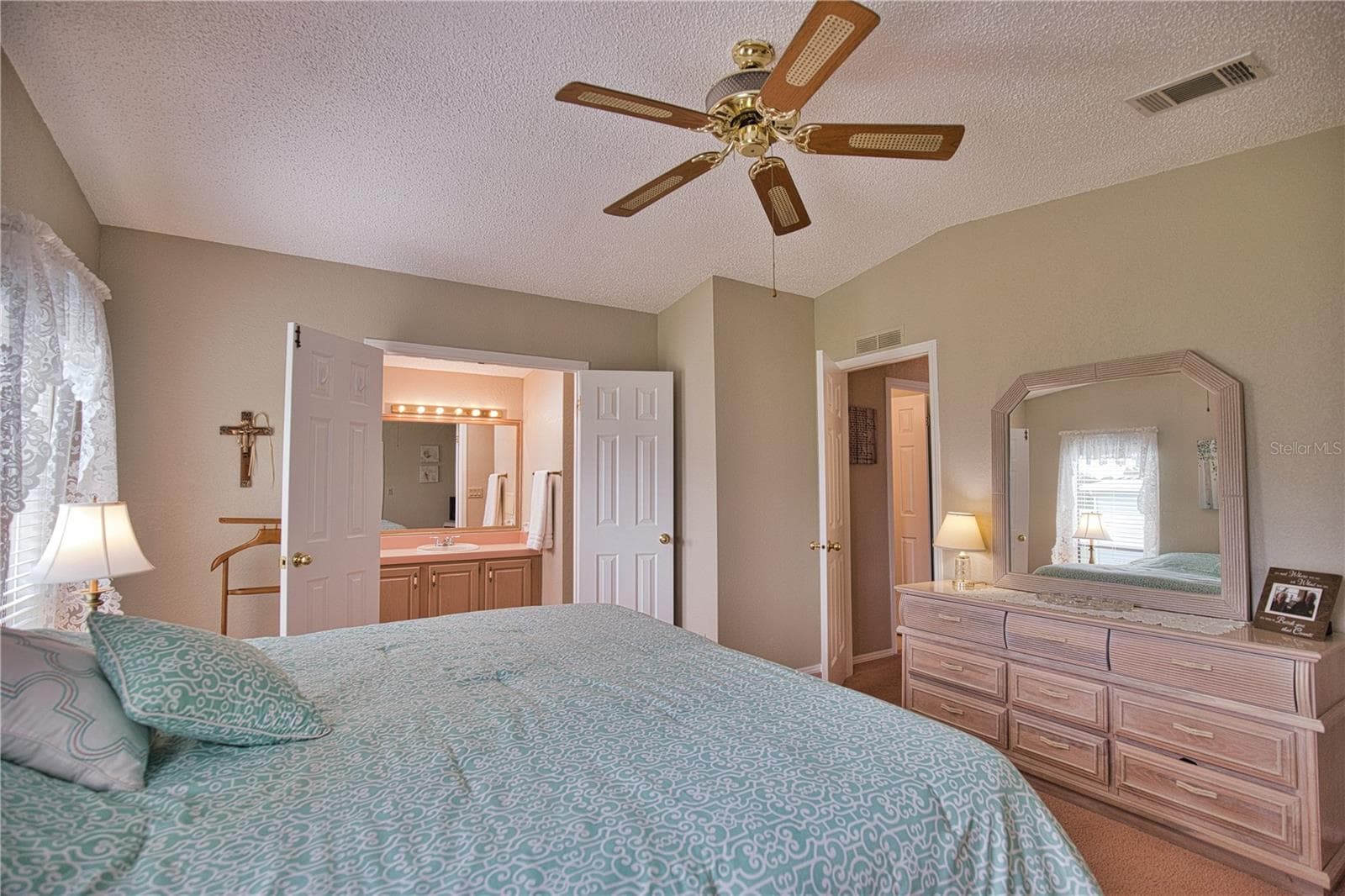 Manufactured Home at 223 HIBISCO DR, NORTH PORT, photo 18 of 36