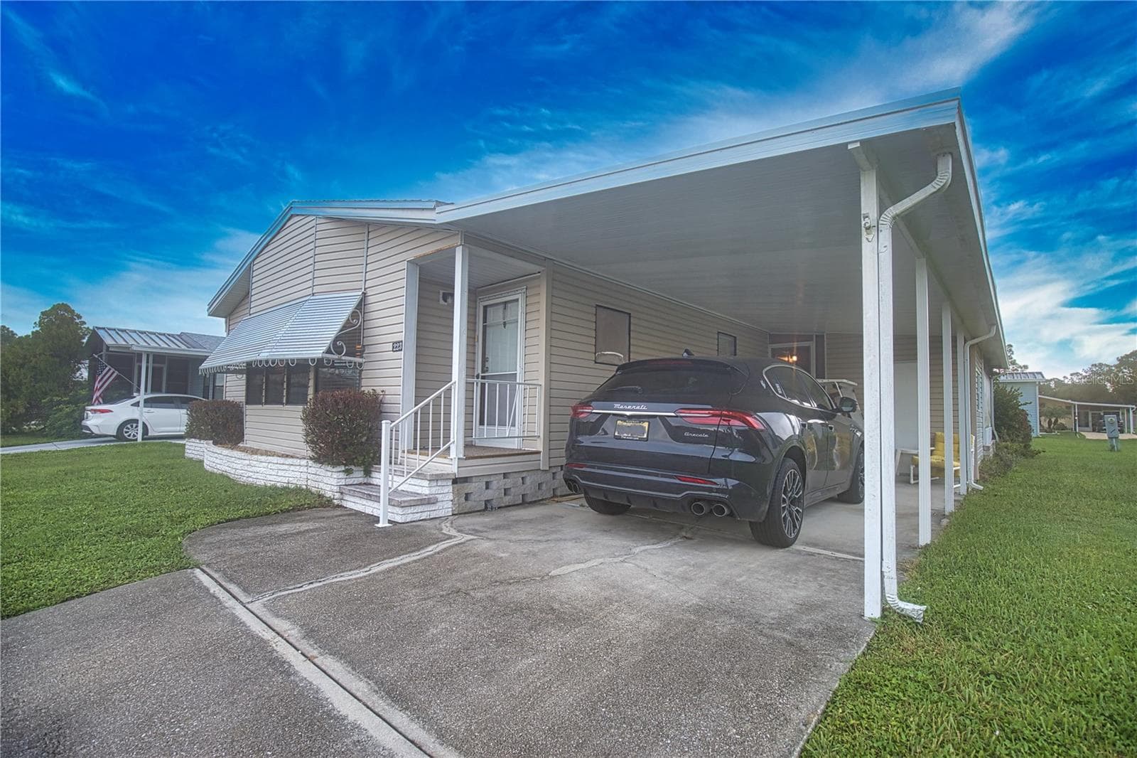 Manufactured Home at 223 HIBISCO DR, NORTH PORT, photo 33 of 36